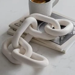 Peakoly Wood Chain Link Decor - Rustic White Washed Decorative Chain, Coffee Table Decor, Book Shelf Decor Accents, Made From Pine Wood, Bookshelf Decor,Boho, Country Or Modern Home Décor For Shelves -Safavieh Furnitue Shop 4110QfwGAL. AC