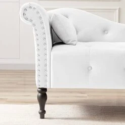 Holaki Velvet Chaise Lounge,Indoor Accent Chaise Chair With Pillow,Button Tufted Right Arm Facing Lounge Chair With Nailhead Trim & Solid Wood Legs,Modern Sleeper Sofa For Living Room (White) -Safavieh Furnitue Shop 41wEDpRMfnL